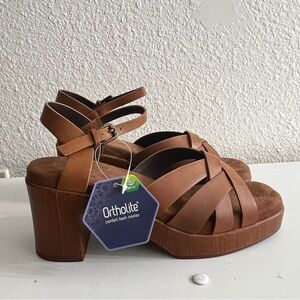 NWT - Cognac, strappy heeled sandals.